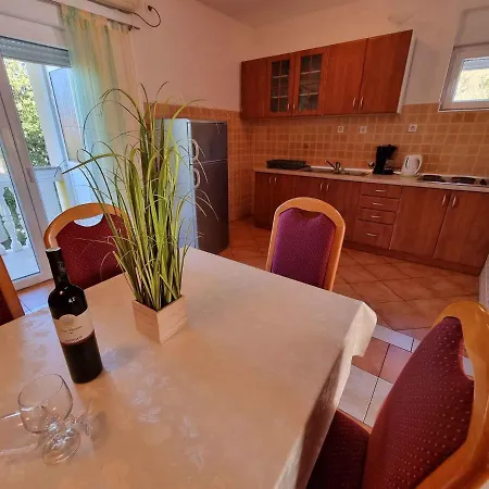 In 43205 Apartament