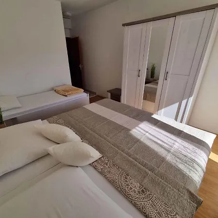 In 43205 Apartament Crikvenica