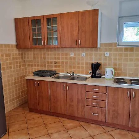 In 43205 Apartament *